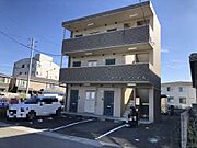 外観写真（昼）