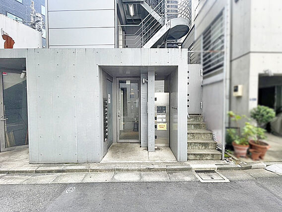エントランス