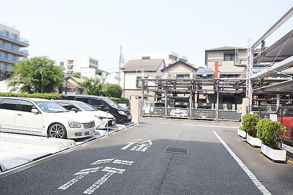 駐車場を拡大表示