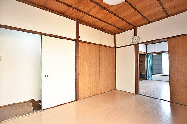 室内