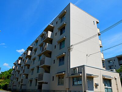 外観：鉄筋コンクリート造５階建マンションです◇