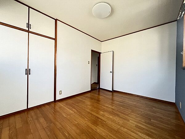 detached 埼玉県飯能市大字落合

地図を見る