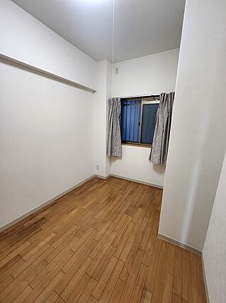 洋室　約4.7...