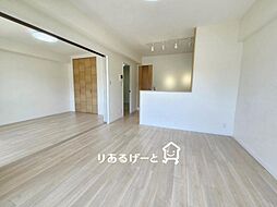ファミール城東