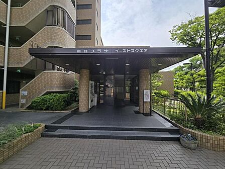 明るくゆったりエントランスが毎日お出迎えしてくれます。