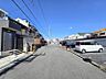 外観：周辺は、自転車でも移動がしやすい平坦地です！