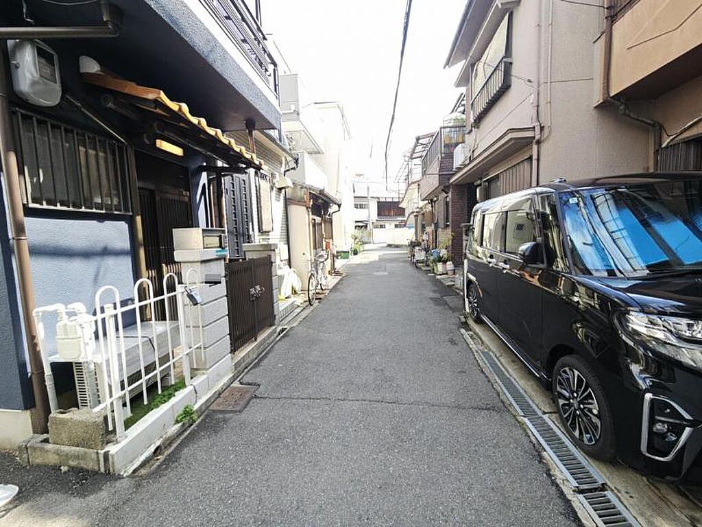 Image 12