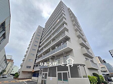 「弥刀駅」徒歩7分!スーパーやコンビニも近くに揃う便利な立地ですよ。