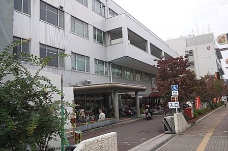 鶴見区役所