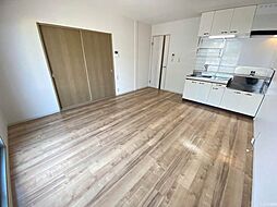 クレールHAYAMA 1階2LDKのリビング/ダイニング