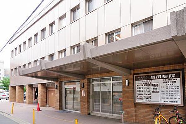 画像24:医療法人聖峰会岡田病院(909m)