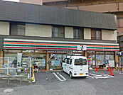 コンビニ「セブンイレブン広島南蟹屋店まで106ｍ」