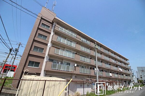 愛知県みよし市三好町小坂(賃貸マンション1LDK・2階・42.90㎡)の写真 その1