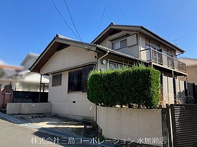外観：阪急「上牧」駅徒歩10分・JR「島本」駅徒歩12分　小学校徒歩3分