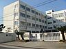 周辺：高槻市立城南中学校（1032m）