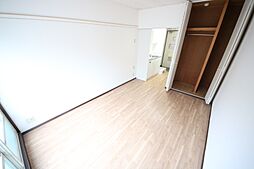 グリシーヌ壱番館 1階ワンルームのリビング/ダイニング