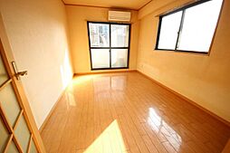 ドゥエリング成育 6階1Kのリビング/ダイニング