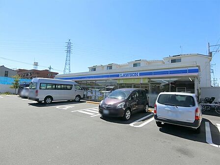ローソン川崎堰三丁目店(558m)