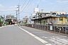 周辺：JR宇宿駅宇宿3丁目にあるJR九州指宿枕崎線の駅で一日の平均乗車人数は約1259人（2019年度）近隣には桜ヶ丘団地や鹿児島大学病院、宇宿商店街、オプシアミスミ、ラウンドワンなどがある 500m