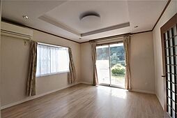 星ヶ峯2丁目　中古戸建 5SLDKのリビング/ダイニング