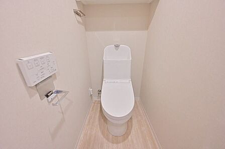 もちろんトイレも新調済