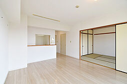 URアーバンラフレ小幡 9階3LDKのリビング/ダイニング