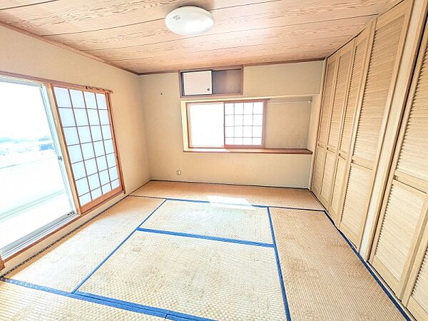 寝室