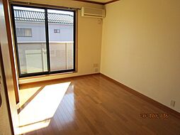 オリエンタルコート 203号室 2階2DKのリビング/ダイニング