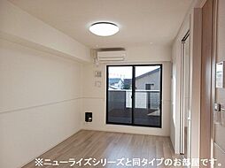 グラシオッソ II 201号室 2階2LDKのリビング/ダイニング