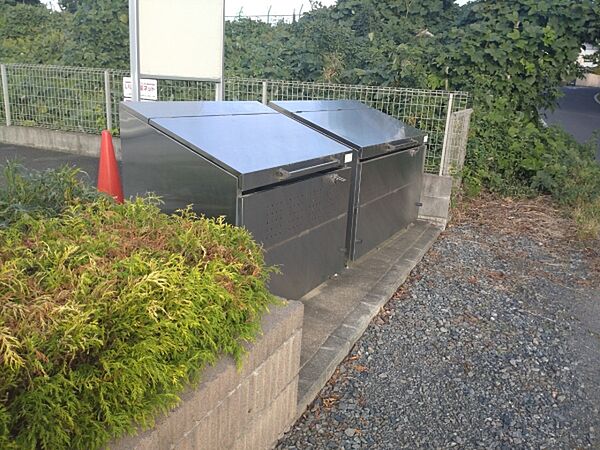 apartment 茨城県那珂市菅谷
地図を見る