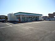 ファミリーマート加茂川東海村松店