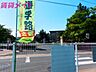 周辺：四日市市立富田小学校 536m