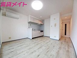 アトラスコートＳＫ 1階1LDKのリビング/ダイニング