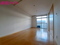 ファミール小杉II 1階1LDKのリビング/ダイニング