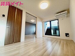 ミライズテラス川越　II 2階2LDKのリビング/ダイニング