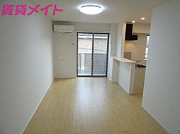 フォルテII 2階1LDKのリビング/ダイニング