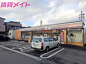 セブンイレブン四日市富田3丁目店 441m