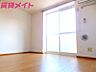 リビング/ダイニング：同物件別室画像