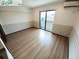 エステート桑名 1階1LDKのリビング/ダイニング