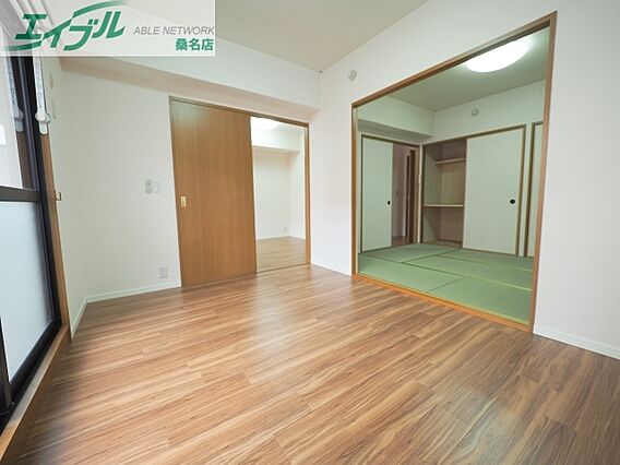 グロリアス.S・T_内装_3