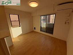 フランボワーズ　II 2階1LDKのリビング/ダイニング