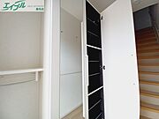 同型参考写真です