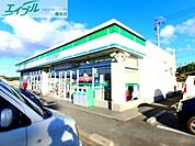 ファミリーマート桑名陽だまりの丘店 442m