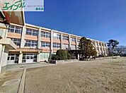 桑名市立大成小学校 659m