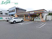 セブンイレブン桑名江場店 423m