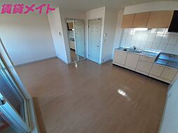 フォレストヴィラII 2階1LDKのリビング/ダイニング