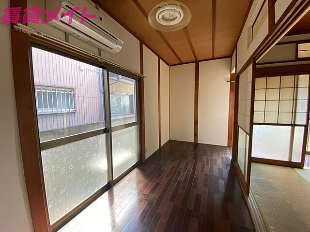 室内