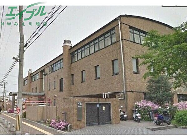 メゾンモンマルトル江場