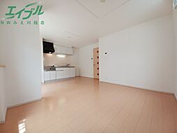 スターポップ　Ｍ　II 1階1LDKのリビング/ダイニング