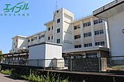 桑名市立陽和中学校 1417m